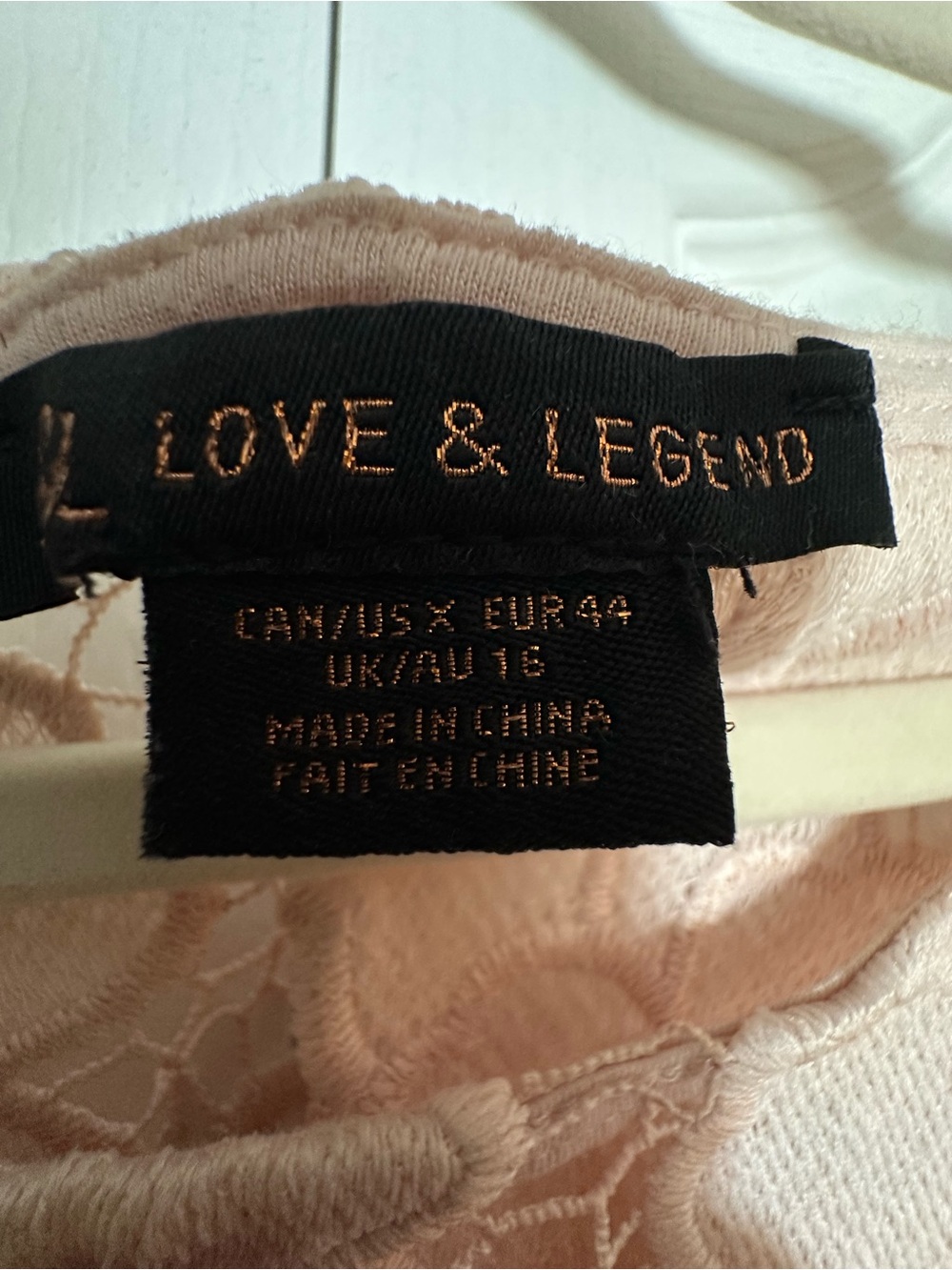 Love & Legend Floral Lace Sleeveless Camisole - Blush - Picture 2 of 2